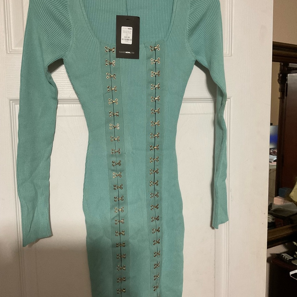 Fashion Nova Sea foam Blue Long Sleeve Bodycon Dress